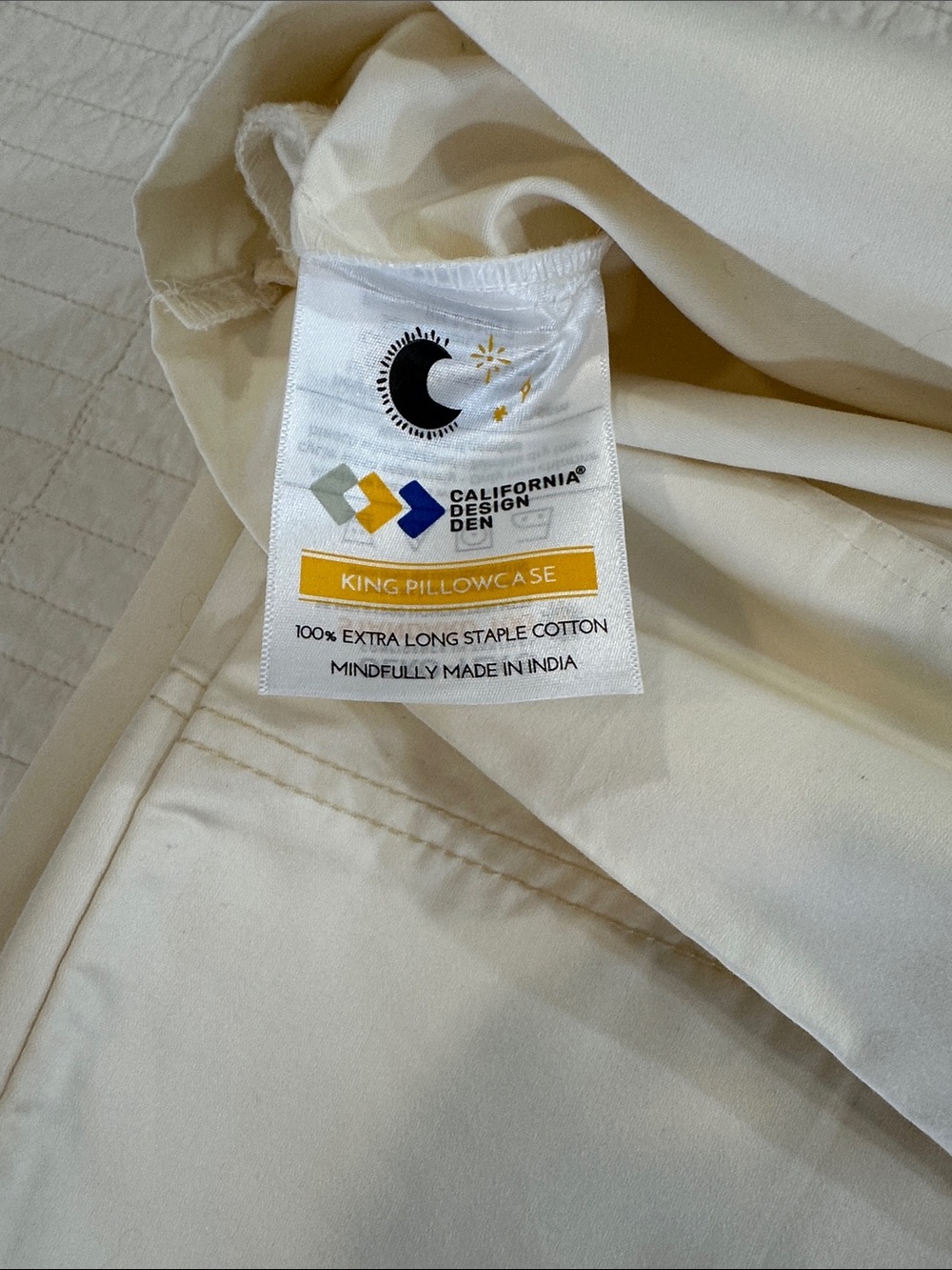 California Design Den set of 4 King Sized Pillow Cases NEW Cream Sateen - Picture 3 of 5